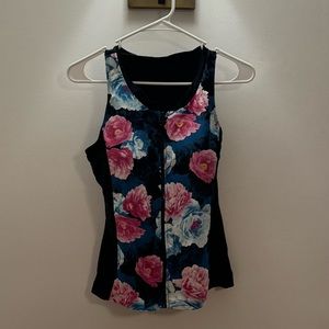 Women’s floral zip up swim tank rash guard Super cute